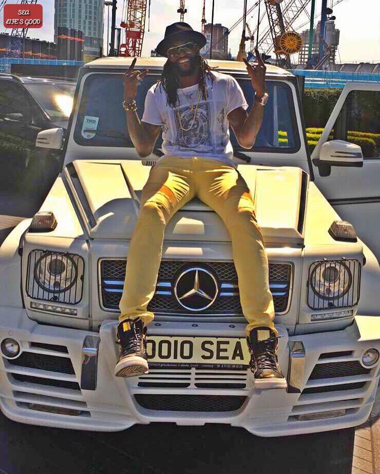 Emmanuel Adebayor, un model de réussite.