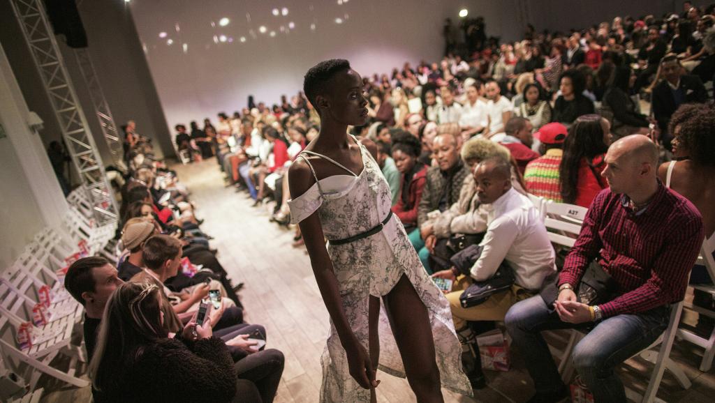 Début de la Fashion Week en Afrique du Sud, le point sur l'industrie de la mode