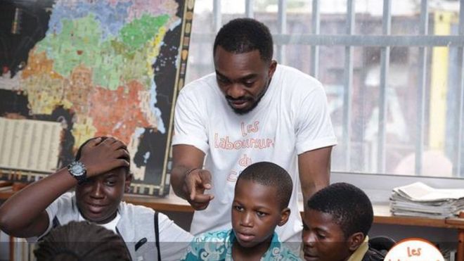 Coder pour décoder le quotidien des Congolais