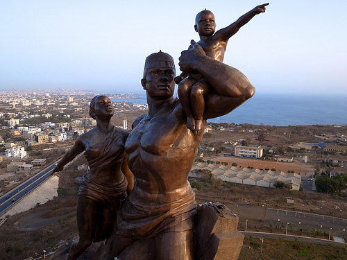 Monument de la Renaissance: Symbole de la force et de la dignité africaine