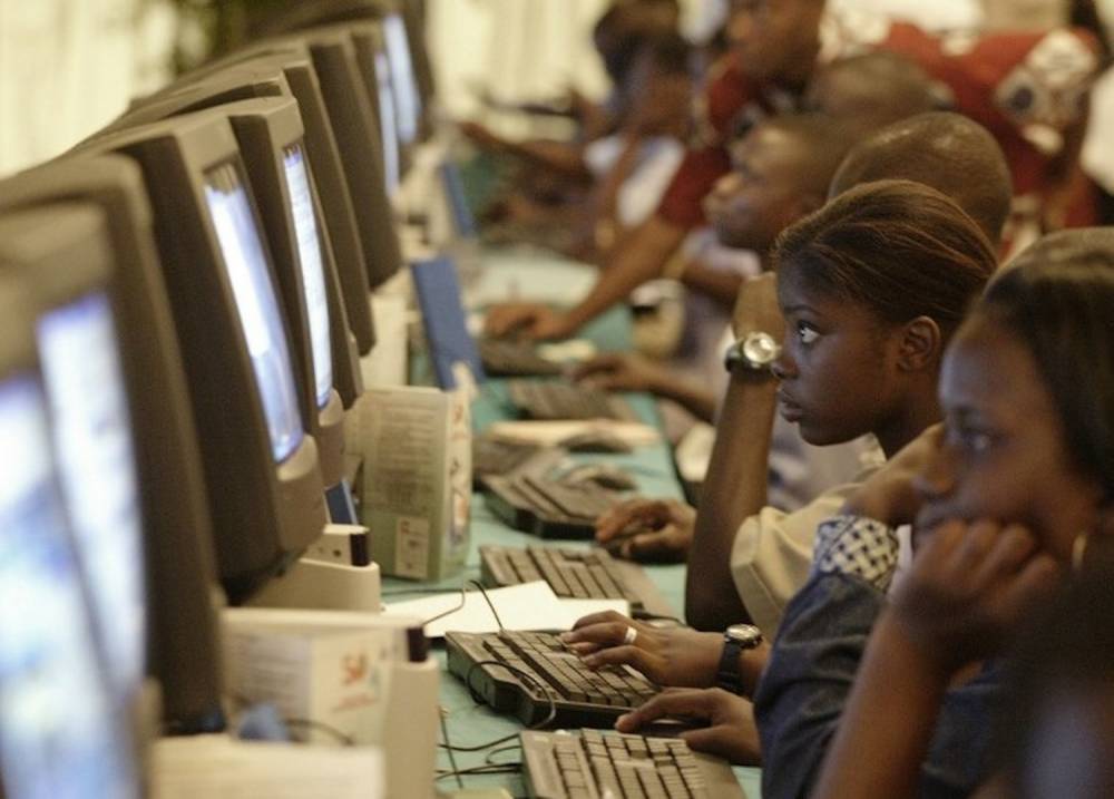 Afrique - Éducation : le numérique creuse son sillon