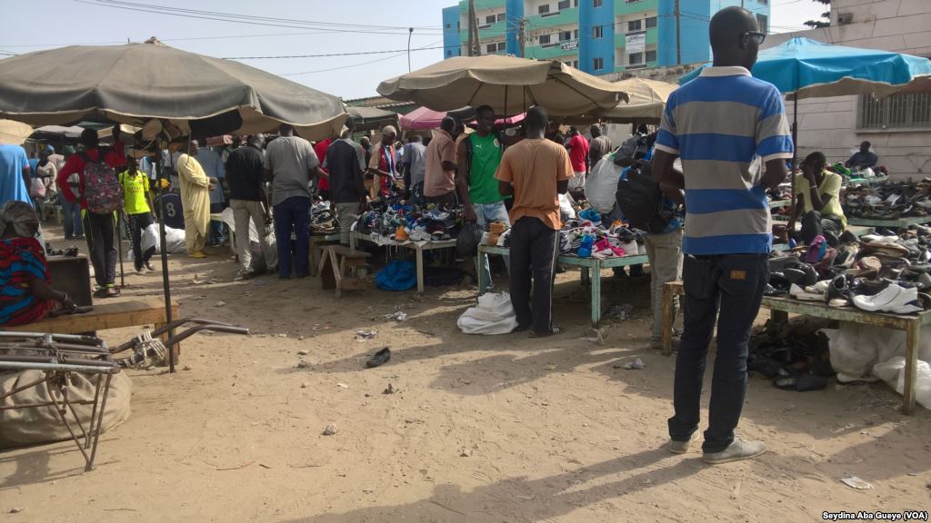 Le business de la friperie à Dakar