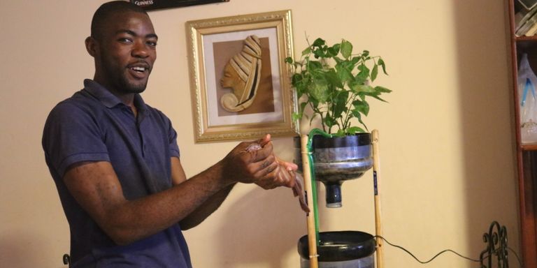 Au Cameroun, des kits aquaponiques pour cultiver bio et élever des poissons