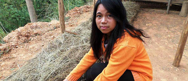 Madagascar : une jeune agricultrice élève des vers de terre pour payer ses frais de scolarité