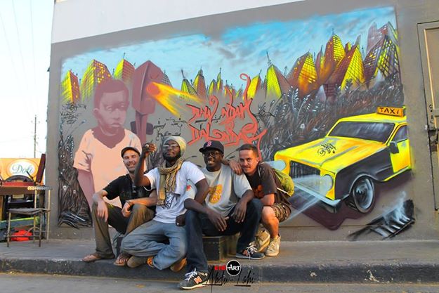 A Dakar, les murs parlent