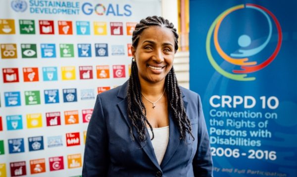 Une avocate non-voyante remporte le prix «Nobel l’alternatif»