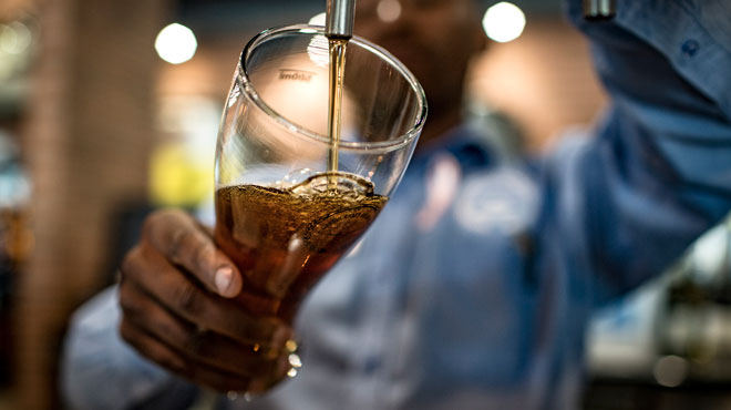 En Afrique du Sud, la bière artisanale coule à flots