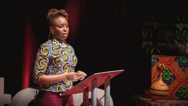 Chimamanda Ngozi Adichie, auteure nigériane inspirante et engagée !