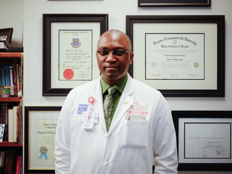 Dr. Oluyinka Olutoye, le chirurgien nigérian qui fait des miracles