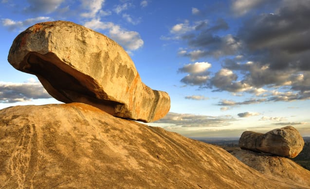 Zimbabwe – Domboshawa : un safari rupestre haut en couleur !